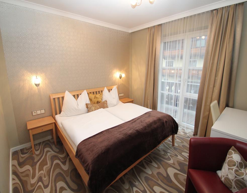 Gasthof Weissenbach Strobl Room photo
